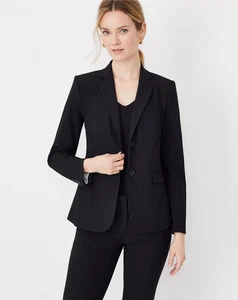 NEW ANN TAYLOR $189 BLACK SEASONLESS STRETCH NOTCHED TWO BUTTON BLAZER 16 CURVY - Picture 1 of 7