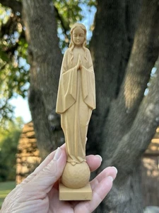 Vintage Kunststoff religiöse Mutter Maria Jungfrau heilige kleine Figur Statue 7" katholisch - Bild 1 von 8