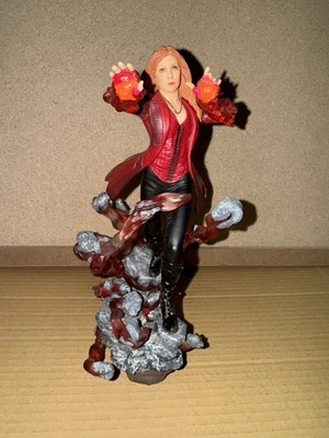 Scarlet Witch Deluxe Iron Studios 1/10 Bds Art Scale Statue Marvel Collectable - Image 1 of 4