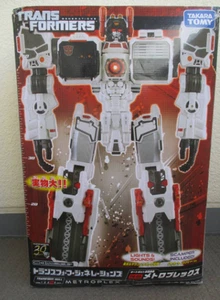Takara Tomy Transformers Generations TG-23 Metroplex Action Figure 23 inch - Picture 1 of 3