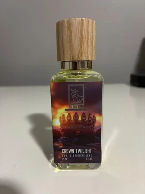 DUA Crown Twilight 34 ml - Extracto de perfume - Inspirado en Taj Sunset de Escada Foto 1 de 3