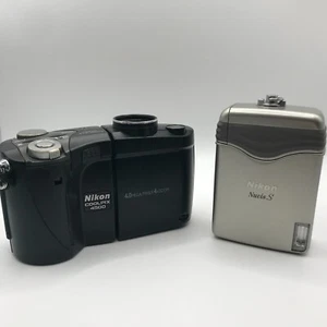 Nikon Coolpix 4500 1.5 MP Digital Camera Black and Nikon Nuvis S Film Camera - Imagen 1 de 13