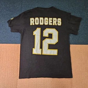 Aaron Rodgers Green Bay Packets Adult T-Shirt Medium Black 12 NFL football K2a - Picture 1 of 10