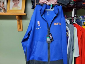 knicks moletom com capuz nike