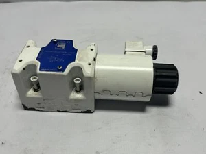 Continental Hydraulics VED05M-5AC-60-GR-K1-12D-B Solenoid Valve - Picture 1 of 8