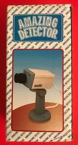 Motion Activated Dummy Security Camera With LED Light - Picture 1 of 4