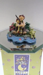 Coyne's Little Street Collection FUTURE FISH STORIES EW1201 Elayne Watrus NIB - Picture 1 of 3