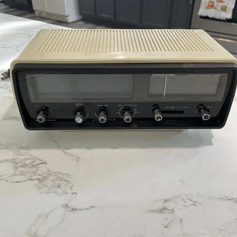 Sounddesign Model 3638 Clock Radio Not Working Cover