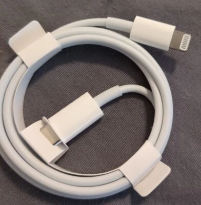 Apple MQGJ2AM/A 1m USB-C to Lightning Cable - White - Image 1 of 3
