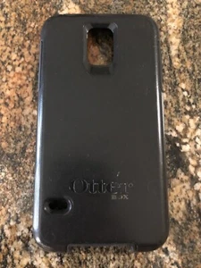 OTTERBOX Defender 6930A Black 5.8” X 3” - Picture 1 of 3