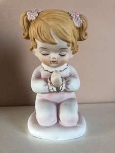 Little Girl Praying Figur - CBC - Bild 1 von 7