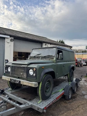 Land Rover Defender 110 project spares or repair off roader barn find 300tdi 200 - Image 1 of 4