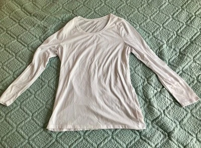 No Boundaries Women's White Scoop Neck Long Sleeve Shirt Size XXL 19 - Image 1 of 4