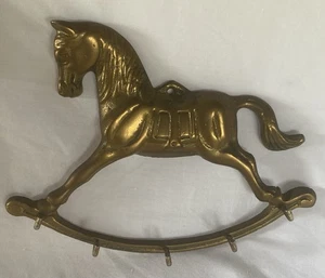 Messing Schaukelpferd Schlüsselhalter Wandaufhänger 5 Haken massiv 5” x 7” Vintage - Bild 1 von 8