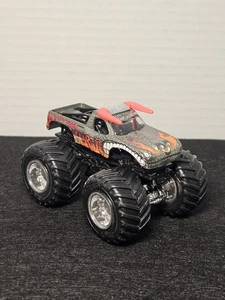 Hot Wheels Monster Jam Truck 25th Anniversary Silver El Toro Loco 1:64  - Bild 1 von 17