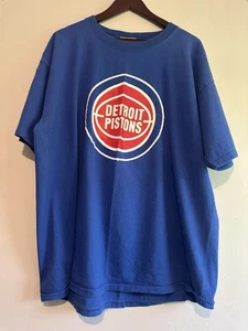 Hardwood Classics NBA Detroit Pistons Isiah Thomas 11 Vintage T-Shirt Gr. 2XL - Bild 1 von 9