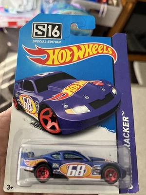 Hot Wheels CIRCLE TRACKER BLUE S16 - 1:64 1/64 CWT63-0818 T1L2D - Image 1 of 3