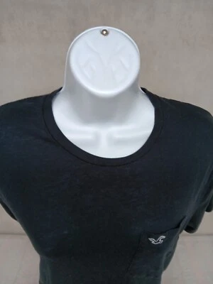 HOLLISTER WOMEN LARGE BLACK SHORT SLEEVE T-SHIRT FRONT EMBROIDERED SEAGULL LOGO - Image 1 of 4