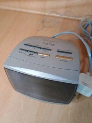 ROBERTS CR987 Dual Alarm 3 Band Clock Radio FM MW LW Mains Power - Image 1 of 4