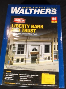 NUEVO EN CAJA Walthers Liberty Bank & Trust 933-3772 escala 1:87 HO sellado de fábrica - Imagen 1 de 6
