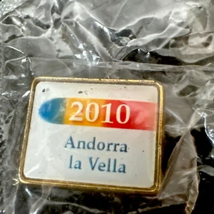 ANDORRA LA VELLA Olympic Candidate Bid City 2010 BADGE Lapel Pin Souviner - Picture 1 of 2