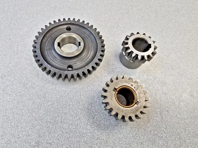 MUY BONITO JUEGO DE ENGRANAJES REVERSO ORIGINAL USADO PORSCHE 356A 356B 356C 356SC 12/56 Foto 1 de 4