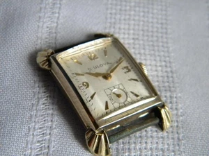 Vtg Mens BULOVA Wristwatch~Tank~Art Deco~Fan Corners~L1~Parts/Repair~10K GF~Runs - Picture 1 of 9