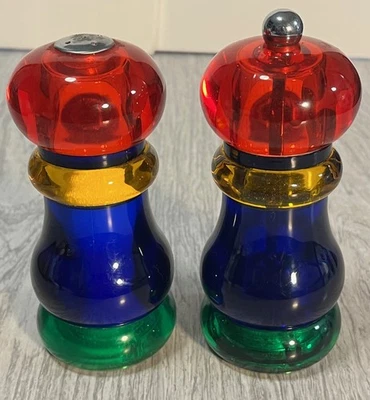 Juego de molino de pimienta y salero multicolor de colección Old Thompson Sunset Fiesta Foto 1 de 4