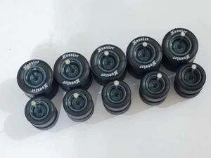 HOT WHEELS GUMMIRÄDER REIFEN 5 SÄTZE 13MM/10MM 55 CHEVY GASSER DUNKELGRAU FARBE - Bild 1 von 4