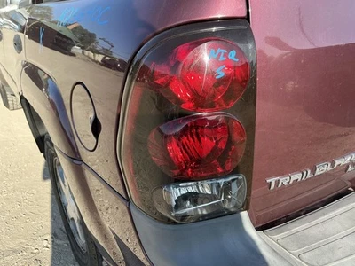 Luz trasera izquierda para conductor compatible con 02-09 TRAILBLAZER 862817 Foto 1 de 4