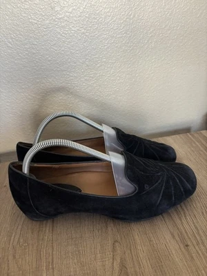 Earthies Mujer 9.5B Negro Gamuza Cuero Zuma Puntera Cerrada Cuña Zapatos Dinero Antiguo Foto 1 de 4
