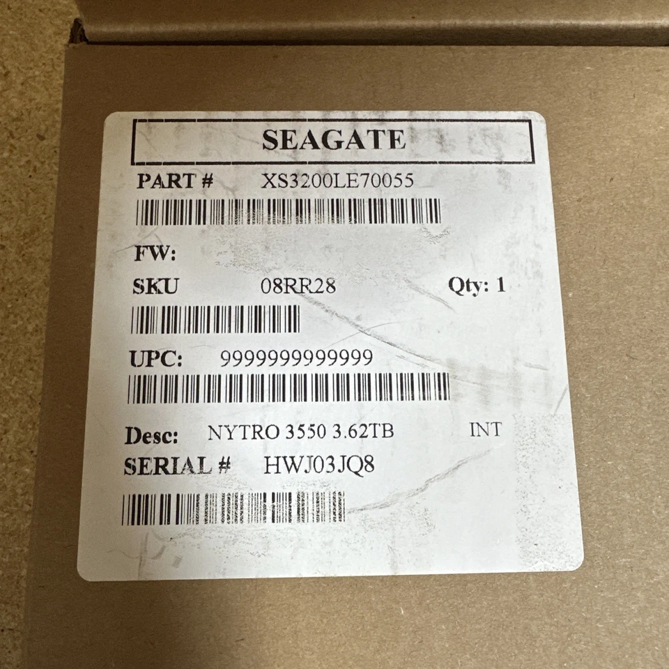 I XS3200LE70055 Seagate Hard Drive SSD 3.2 TB  2.5in x 15mm SAS 12 GB/S - Image 1 of 1