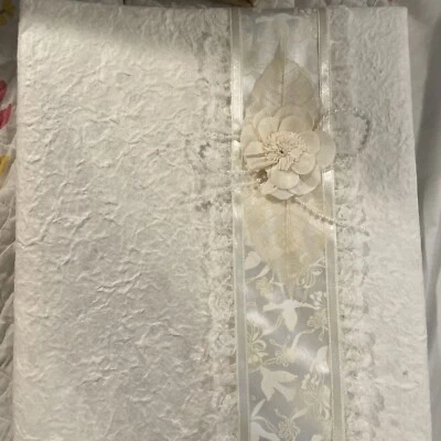 Scrapbook Flower Cover White 12x12 White With Floral.New - Imagem 1 de 2