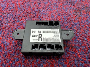 CHRYSLER 300 TOURING 11-22 OEM FRONT RIGHT SIDE DOOR CONTROL MODULE COMPUTER - Picture 1 of 2