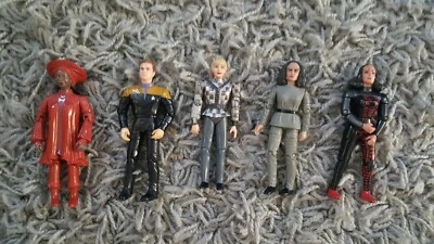 (5) Vintage Lot of Star Trek Action Figures Toys 1993-96 - Image 1 of 4