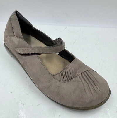 Zapatos planos Naot Taramoa para mujer 7 beige cuero nobuck cómodos Mary Janes Foto 1 de 4