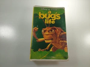 A BUG'S LIFE VHS - Pixar Disney Clamshell Case - Hopper - Picture 1 of 5