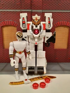 Vintage MMPR 1994 White Tigerzord with White Power Ranger Figure Works Read - Picture 1 of 23