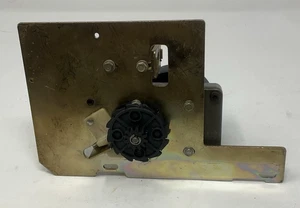 Rowe AMI CD-Magazin Motorbaugruppe mit Anschlagspule & Klemmkörper CD100A R84 R85 RI1 - Bild 1 von 6