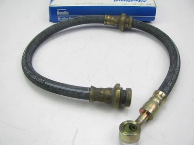Manguera de freno delantera derecha Bendix 78419 para Nissan 200SX 1995-99 Sentra 1995-98 Foto 1 de 3