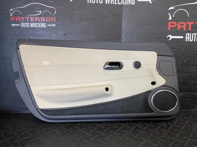 04-08 CHRYSLER CROSSFIRE FRONT DRIVER LEFT INTERIOR DOOR TRIM PANEL VANILLA DW - Image 1 of 4