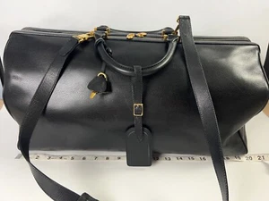 CELINE Boston/Bolso de Lona Cuero Negro con Llave Cerrada Etiqueta de Equipaje Usado en Excelente Condición con Certificado de Autenticidad - Imagen 1 de 15