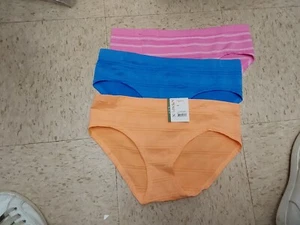 Nuevo con etiquetas Joyspun Mujer Plus Panty Hipster 3 Pares XL XXXL Rayas Sólidas - Imagen 1 de 1