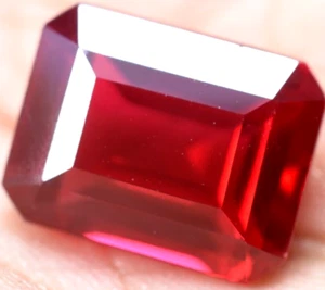 Natural 18.40 Ct Blood Red Ruby Mozambique GGL Certified Treated Gemstone - Picture 1 of 13