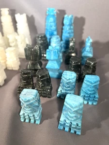 Hand Carved Mexican Marble Onyx Complete Aztec Chess Set Blue/Black & White - Picture 1 of 8