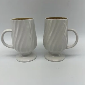 VTG Holt Howard White Swirl Coffee Cups 7550 Tan Interior Pair Mugs Tea MCM 1965 - Picture 1 of 13