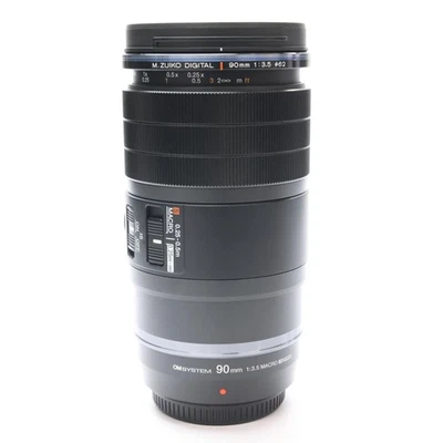 OM SYSTEM M.Zuiko Digital ED 90mm F3.5 Macro IS PRO #219 -Near Mint- - Image 1 of 4