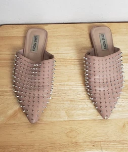 Steve Madden Shoes Womens 7M Tan Nude Studded Spike Pointed Mule Slides Rocker - Picture 1 of 7