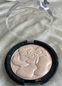 SIGNATURE CLUB A One Perfect Rose Brightening Powder .28 oz 8 g NEW Rare powder - Picture 1 of 5