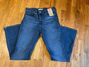 Jeans Levis 315 Shaping Bootcut para mujer talla 29x32 lavado medio elástico denim NUEVO - Imagen 1 de 4
